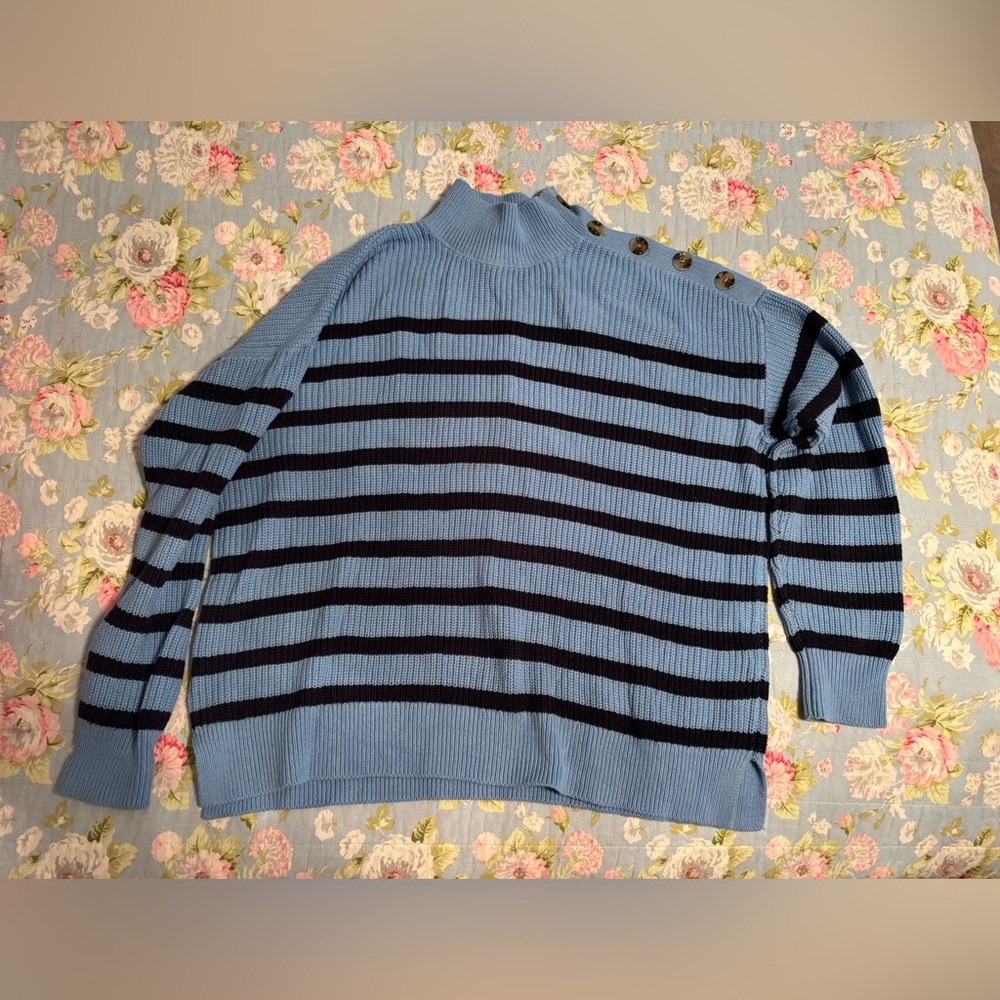 Loft mock turtleneck sweater size L